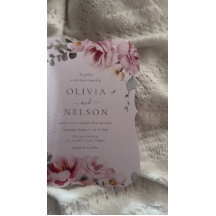 Brudros i rosa och salvia-grönt