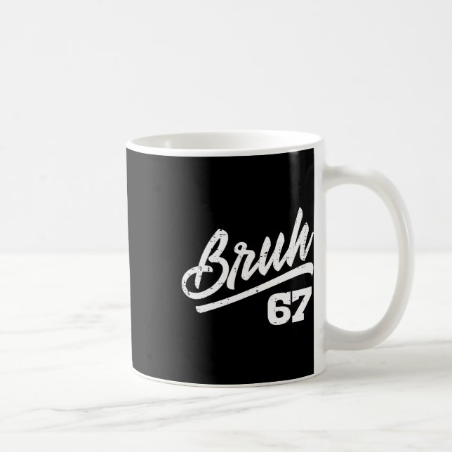 Bruh 67 Meme Roligt Nummer 6 7 Kostym Barn Ungdom  Kaffemugg (Höger)