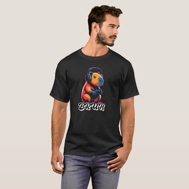 Bruh Capybara Video Game for Gamers T Shirt (Hel framsida)