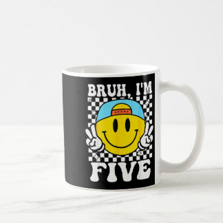 Bruh jag är fem 5 5-års födelsedag Groovy pojkar f Kaffemugg