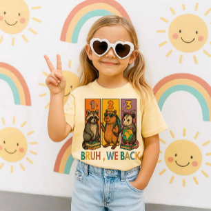 Bruh Vi Är Tillbaka  Tvättbjörn Kapybara Pungråtta T Shirt