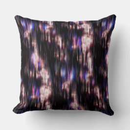 Brukat trä med nysten? kudde