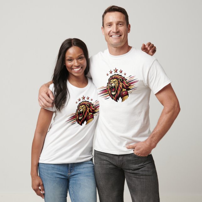 Brüllande Lejonkapten  T Shirt (Unisex)