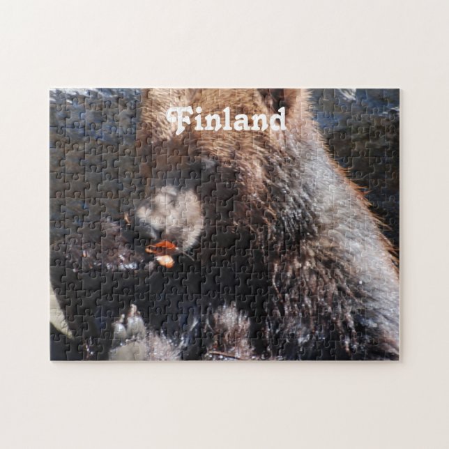 Brun björn i Finland Pussel (Horisontell)