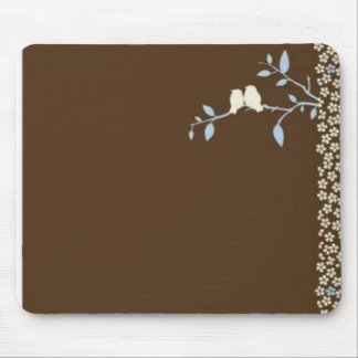 brun fågel musmatta