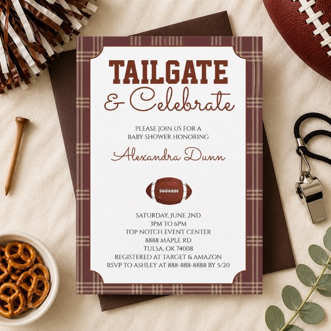 Brun Gingham Fotboll Tailgate Baby Shower Inbjudningar (Skapare uppladdad)