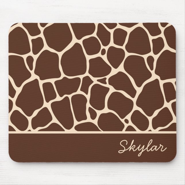 Brun Giraffe Animal Print Anpassningsbar Cursive N Musmatta (Framsidan)