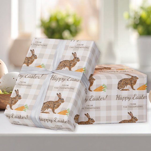 Brun hare och morötter Glad påsk Beige gingham Presentpapper (Skapare uppladdad)