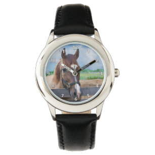 Brun häst med halteren armbandsur