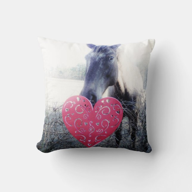 Brun häst Valentine Heart Kudde (Framsida)