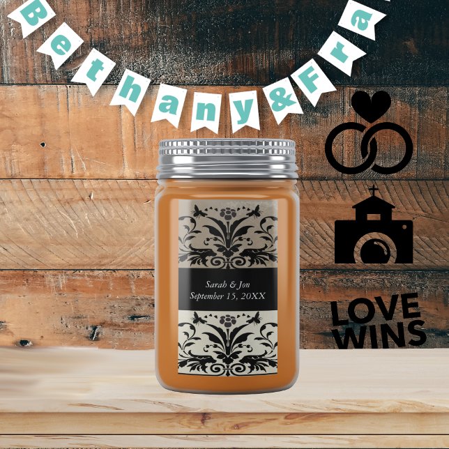 Brun Humla-mask Spara datum Adressetikett (Skapare uppladdad)