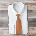 Brun koppar i fast färg slips<br><div class="desc">Fast färg-brun koppardesign.</div>