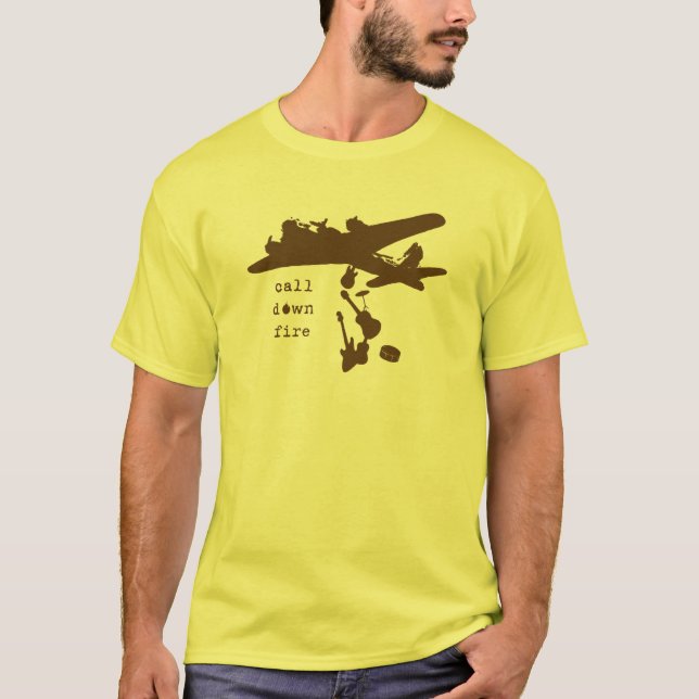 Brun musikbandbombplan t-shirt (Framsida)