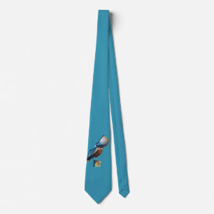 Brun pelikan med golfbollen slips