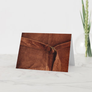 Brun suede med remsa och låsbeslag tack kort