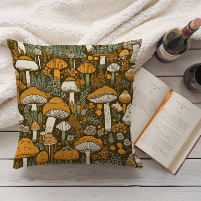 Brun svampar Vintage Botaniska Kudde (Retro orange mushrooms on brown decorator pillow)