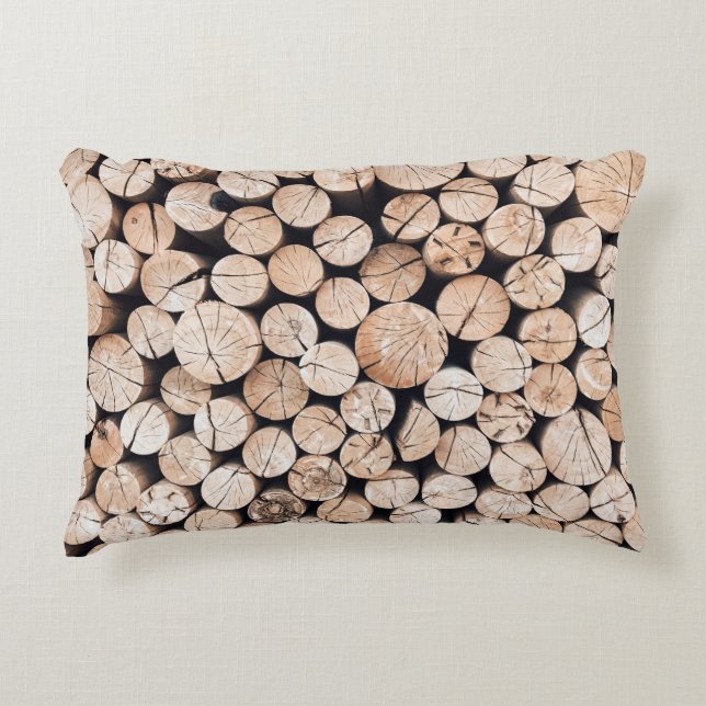Brun trälogg prydnadskudde (Framsidan)