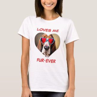 Brun vit halshund Hjärtformad solglasyr T Shirt
