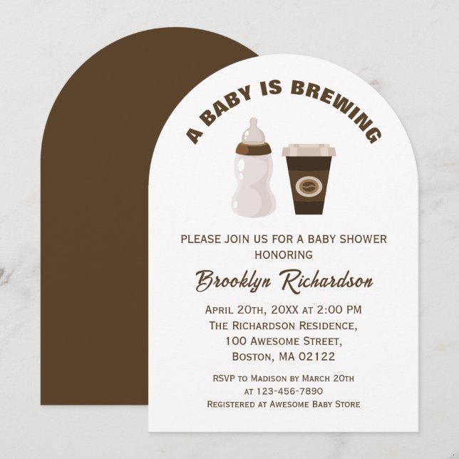 Brun vit kaffe A Baby brinner i babyskor Inbjudningar (Fram/baksida)