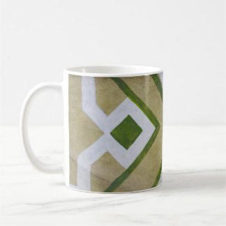 Brun, vit och grönt närbild av textilmaterial kaffemugg