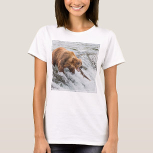 Brunbjörn fångar röd lax t shirt