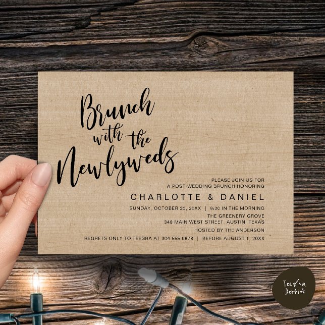 Brunch med de nya lyweds, Bröllop Elopement Inbjudningar (Brunch with the newlyweds, Post Wedding Elopement Invitation Card PDF Cottage Brown Wood Background)