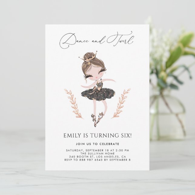Brunette Ballerina i Svart Dress Glitter-födelseda Inbjudningar (Stående Fram)