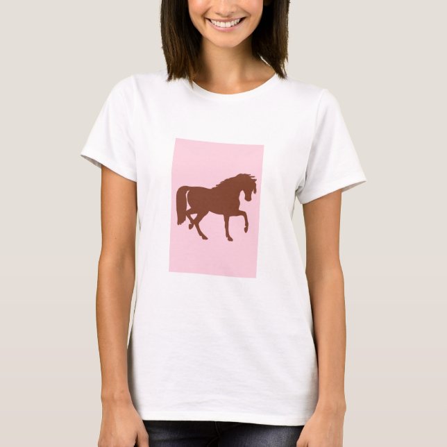 Brunhäst silhuett på rosa t shirt (Framsida)