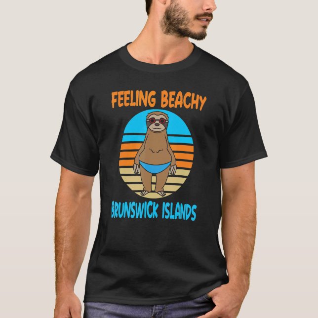 Brunswick Islands Vacation Roligt Sloth T Shirt (Framsida)