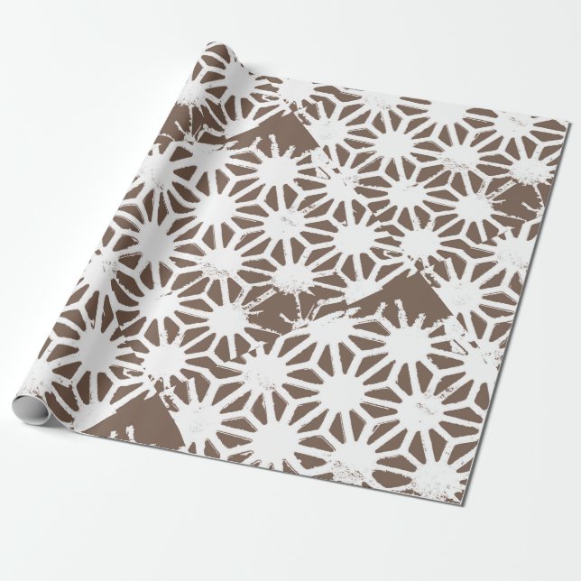 Brunt och vitt geometriskt mönster presentpapper (Utrullad)