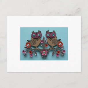 Brunt uggla med blommor vykort