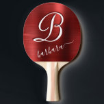 Brushed Metall Personlig Red Pingisracket<br><div class="desc">Det här är en underbar elegant röd färg med en borstad metall-effekt och en unik anpassningsbar Monogram med din första namn i underbar kalligrafi.  Det skapar ett mjukt och kvinnligt utseende som passar var ni än ska leka.  För dig själv eller underbar som gåva.</div>