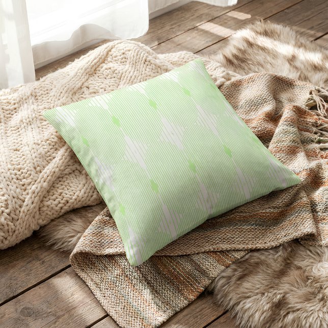 Brutalist Pulse: Pistaccio Green & White Kudde (Pillow is placed on the ground.)