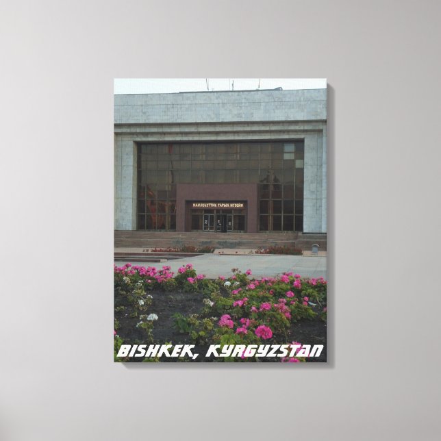 Brutalistiskt museum, Bishkek, Kirgizistan (Frankr Canvastryck (Framsida)