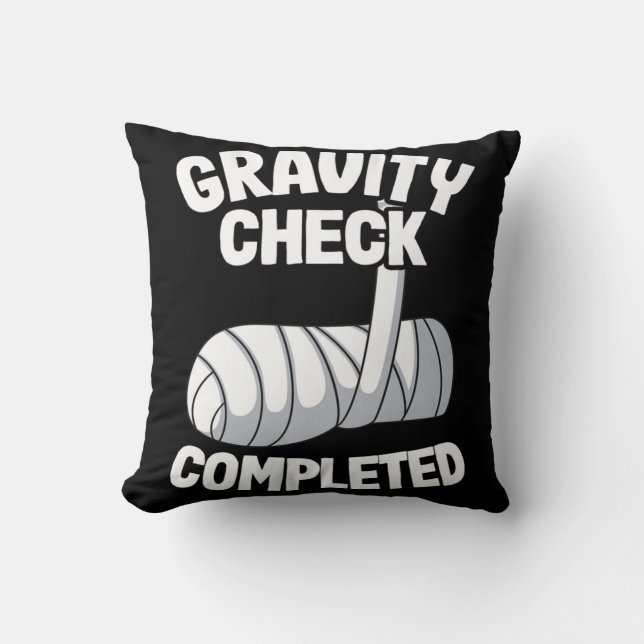 Bruten Arm kommer snart att ha slutfört Gravity-ko Kudde (Framsida)