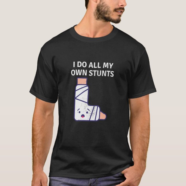 Bruten Feet kommer snart. Jag gör mina egna stutte T Shirt (Framsida)