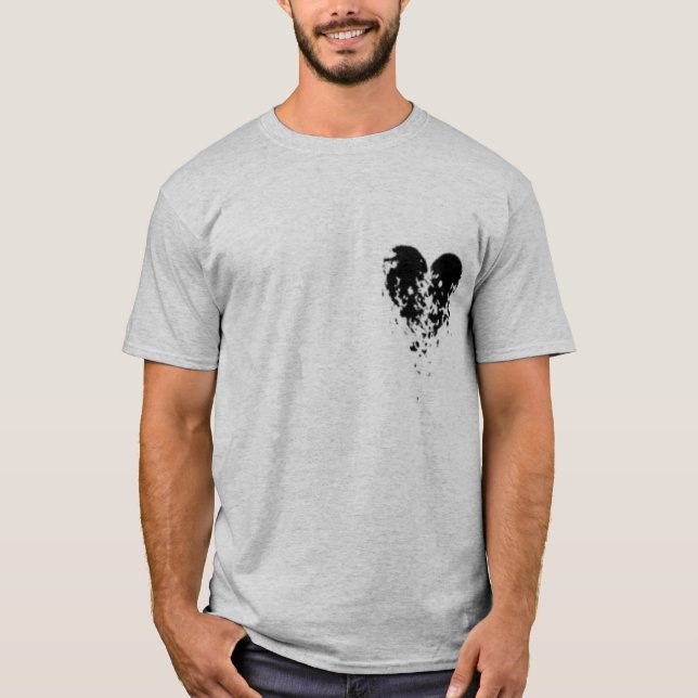 Bruten hjärta - ängelvingar tee shirt (Framsida)