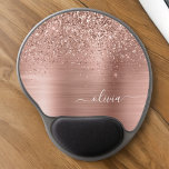 Bruten Metall Ro Guld Rosa Glitter Monogram Gel Musmatta<br><div class="desc">Ro Guld -  Rosan Faux Foil Metallic Gnistra Glitter Brushed Metall Monogram Namn och Initial Mousepad (Mouse Pad). Det gör perfekten söt 16-årsjubileum,  bröllop,  möhippa,  årsdag,  babydusch eller bachelorette-fest för någon som glam lyxen och chic stilar i kärlek.</div>