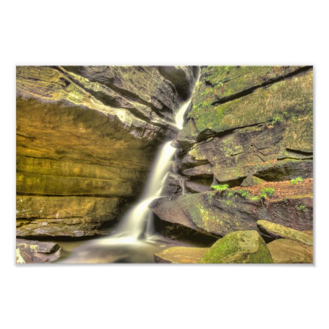 Bruten Sten Falls, gammal mankudde, hocking Backe Fototryck (Framsidan)