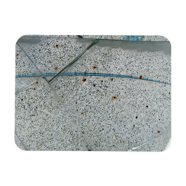 Brutet krackat och smutsigt glas magnet (Horisontell)