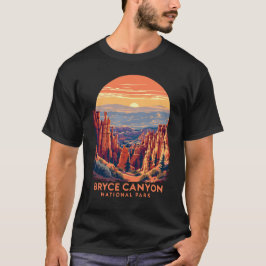 Bryce Canyon nationalpark - Hoodoos vid Sunrise T Shirt