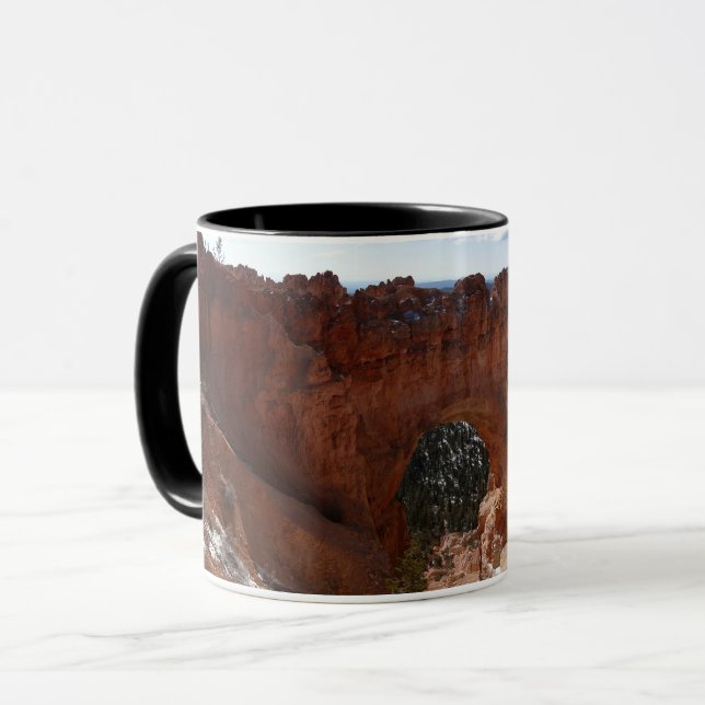 Bryce Canyon Natural Bridge Snowy Ligcape Photo Mugg (Framsida vänster)
