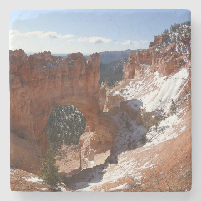 Bryce Canyon Natural Bridge Snowy Ligcape Photo Underlägg Sten (Framsidan)