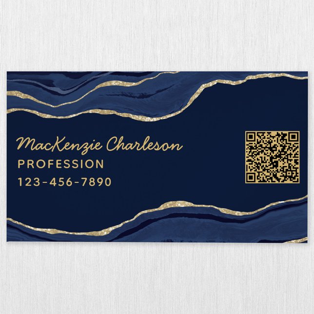 Brygga blå marble Agate Guld Glitter QR-kod Geode Magnetiska Visitkort (Navy blue gold agate marble geode business card magnet with custom text)