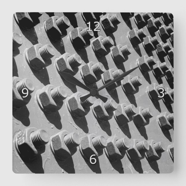 Brygga Nöt och bultar Fyrkantig Klocka (Framsida)