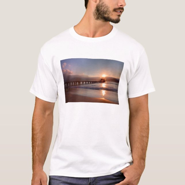 Brygga vid solnedgång, Hawaii T Shirt (Framsida)