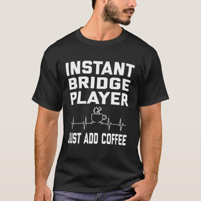 Bryggan Coffee Coffee Humor EKG T Shirt (Framsida)