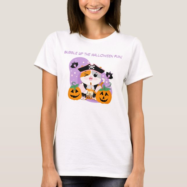 Bubble Tea med Pirat Kawaii Cat Halloween Roligt T Shirt (Framsida)