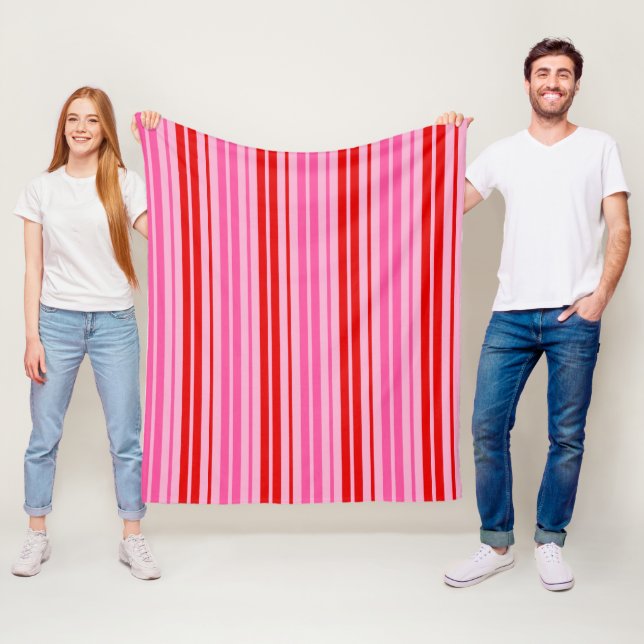 Bubblegum Rosa Röda Vertikala Randiga Design   Fleecefilt (På plats)