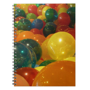 Bubblor Färgfull Party-design Anteckningsbok